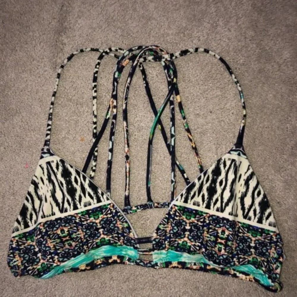 Express Swim Medium Bikini Top Multi‎ colored